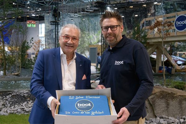 Lars-Thierling-20-Jahre-boot-Düsseldof